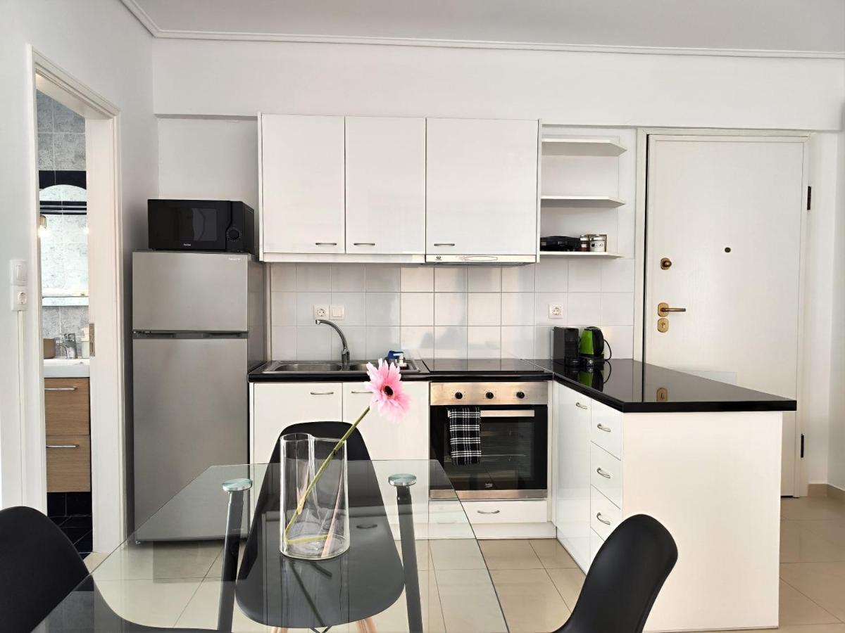 Apartment Omorfokklisias By Athens