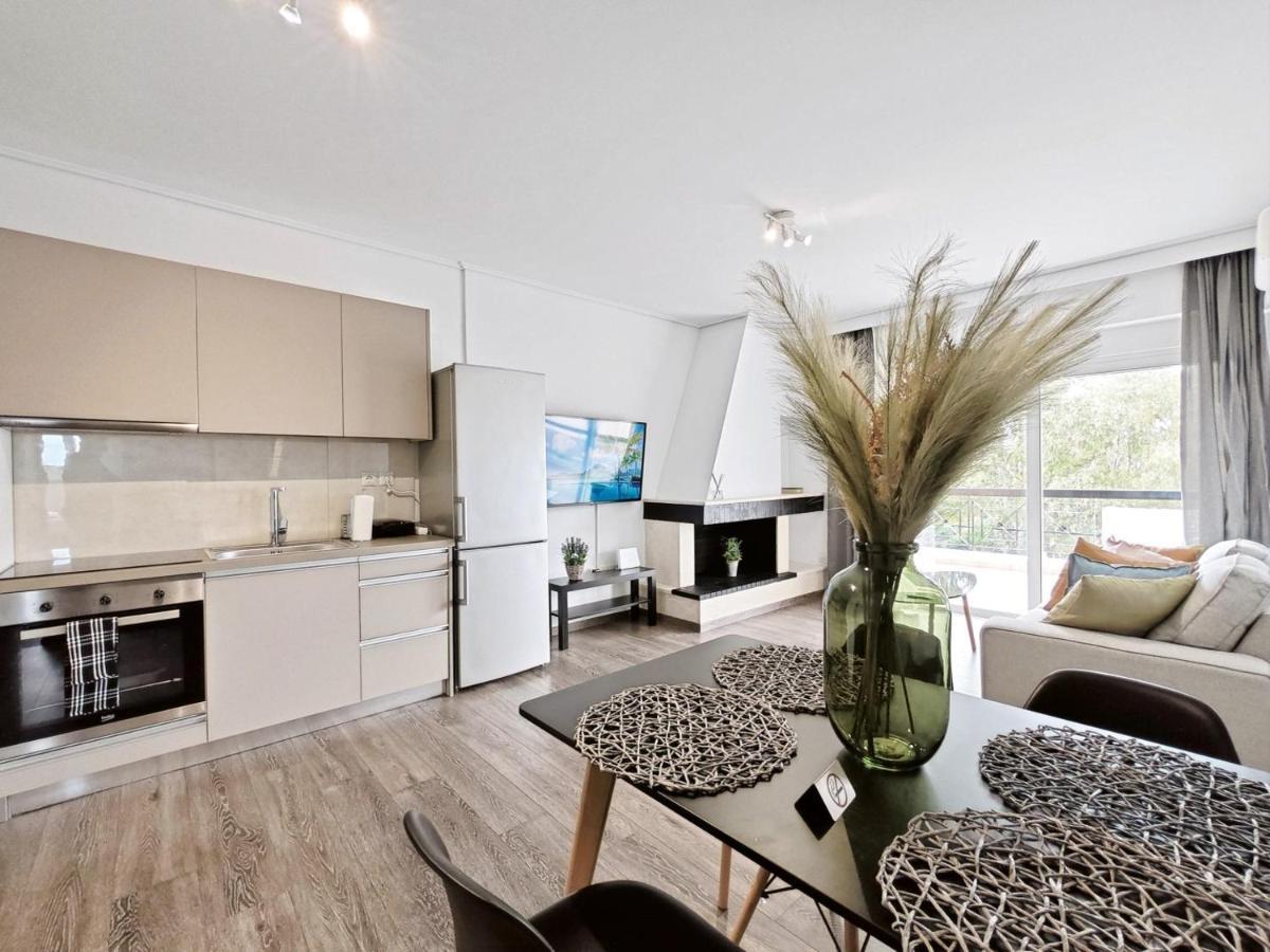 Apartment Omorfokklisias By Athens